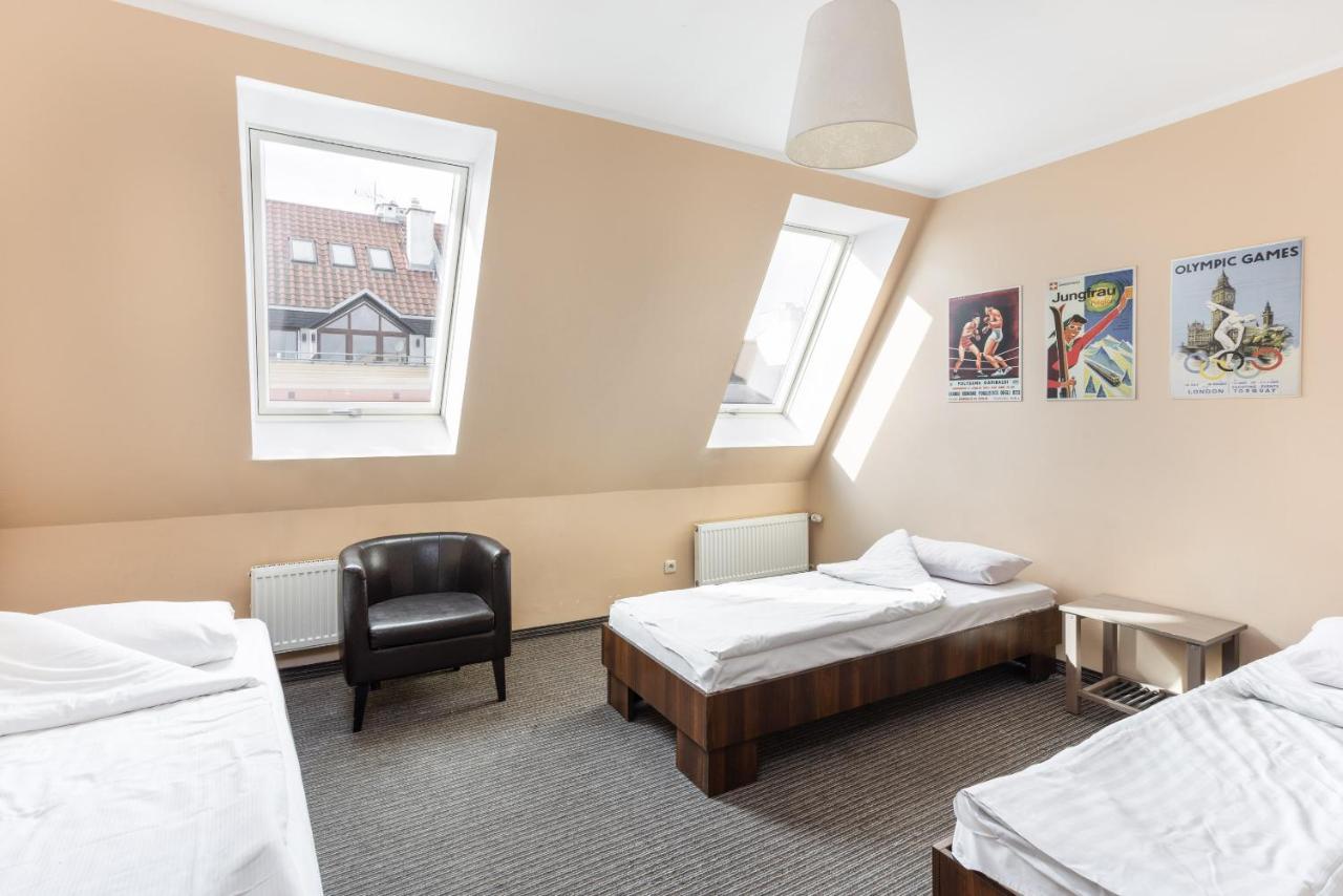 Shick Hostel Wrocław Extérieur photo